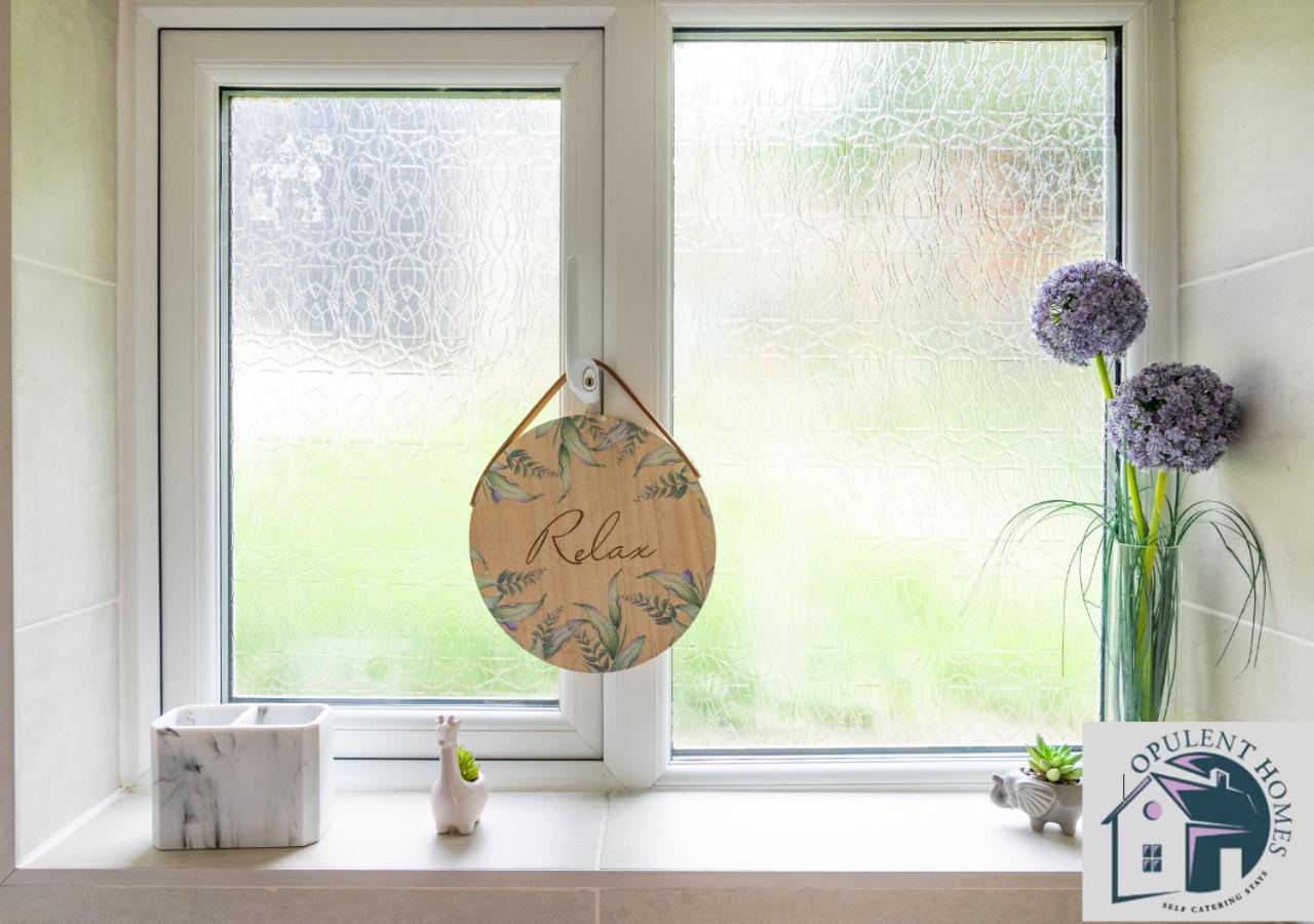 Contractors Pad - 4 Bed Town House - Cent Reading - Free Parking Villa Eksteriør bilde