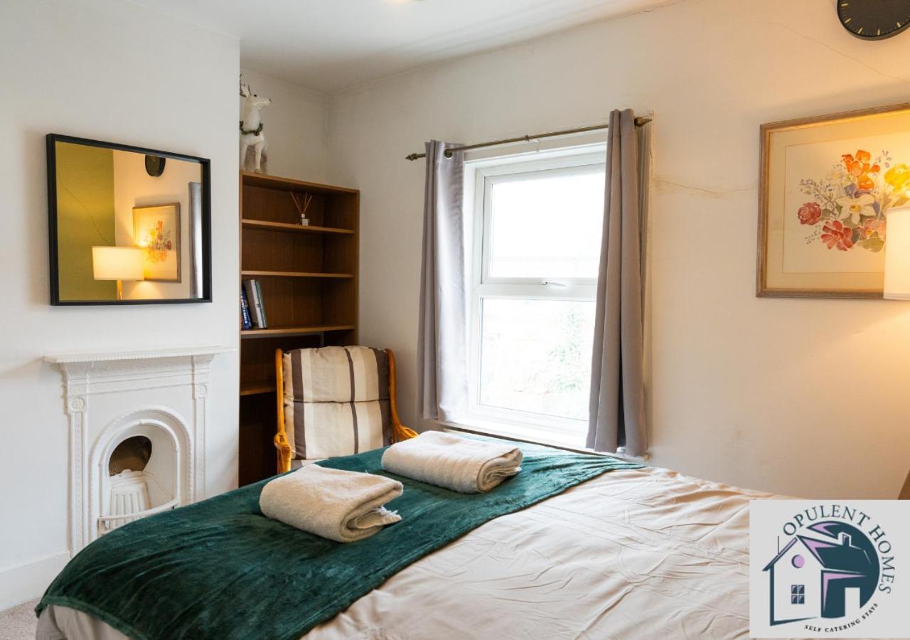 Contractors Pad - 4 Bed Town House - Cent Reading - Free Parking Villa Eksteriør bilde