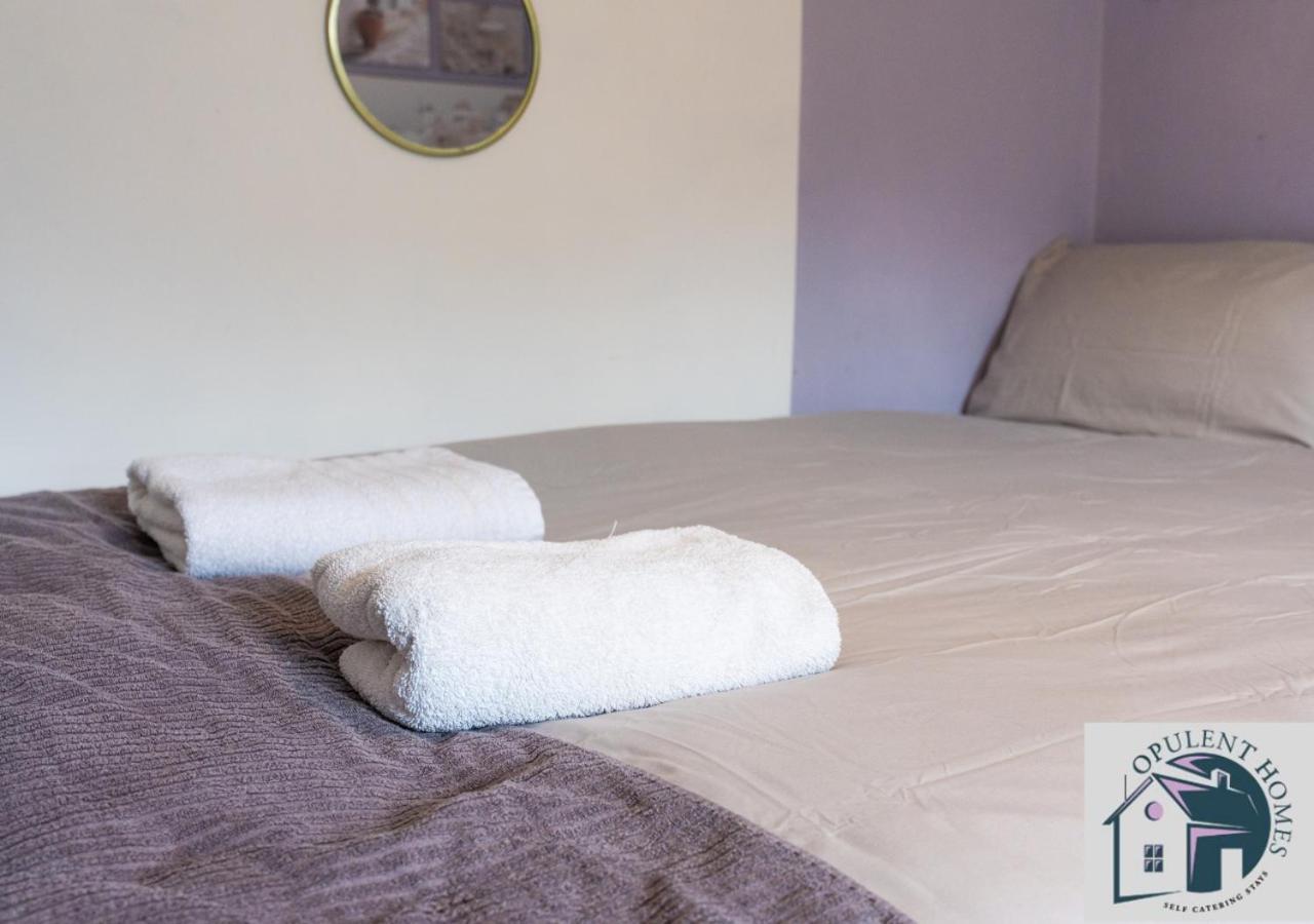 Contractors Pad - 4 Bed Town House - Cent Reading - Free Parking Villa Eksteriør bilde